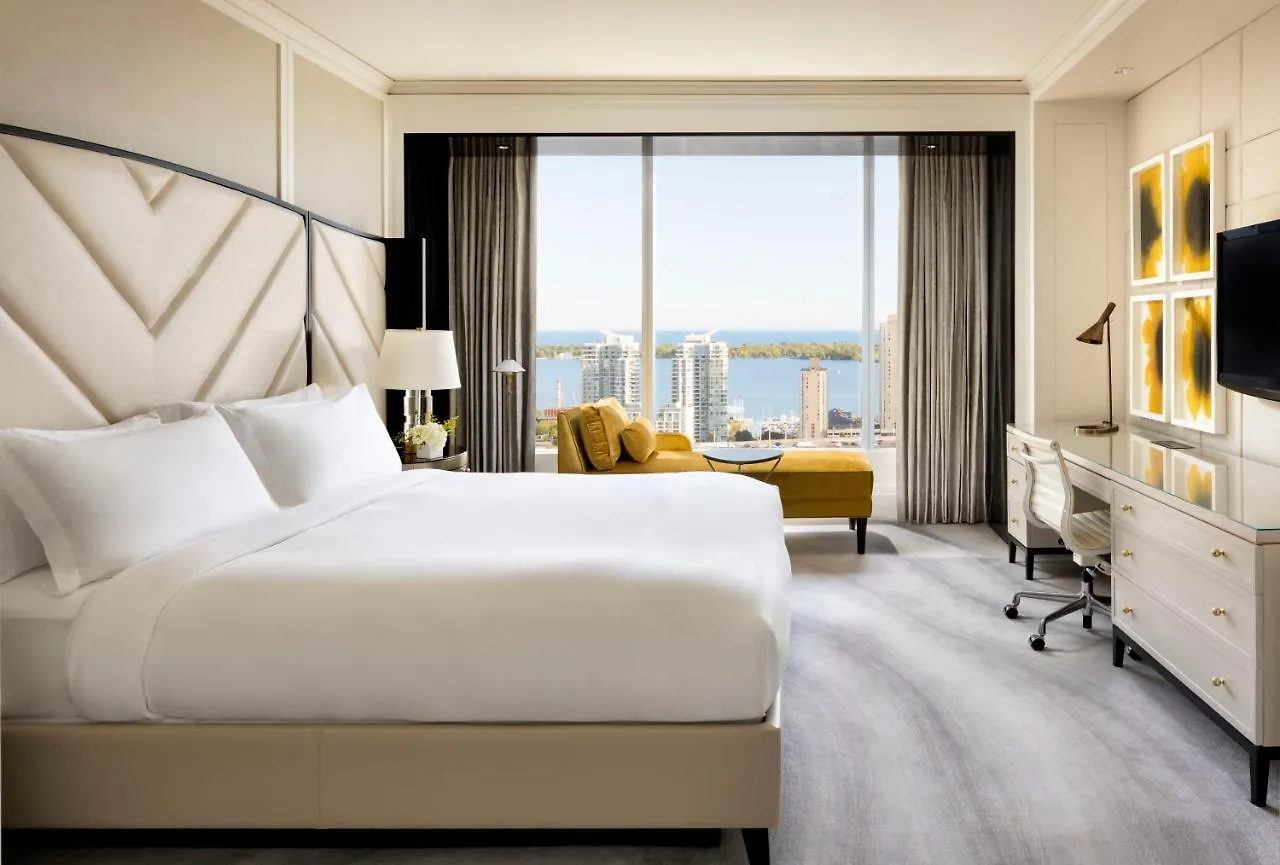 The Ritz-Carlton, Toronto Hotel