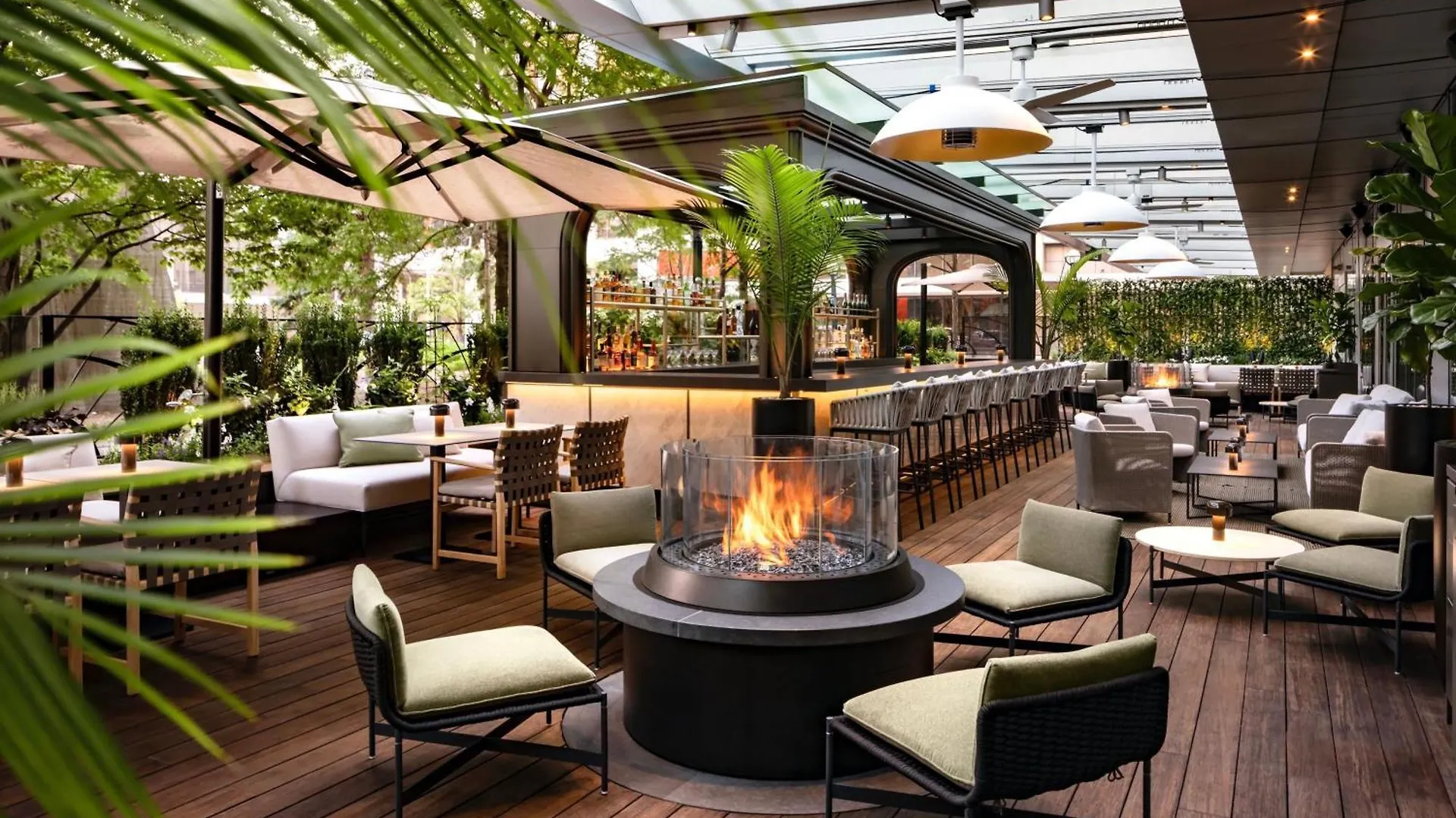 The Ritz-Carlton, Toronto Hotel