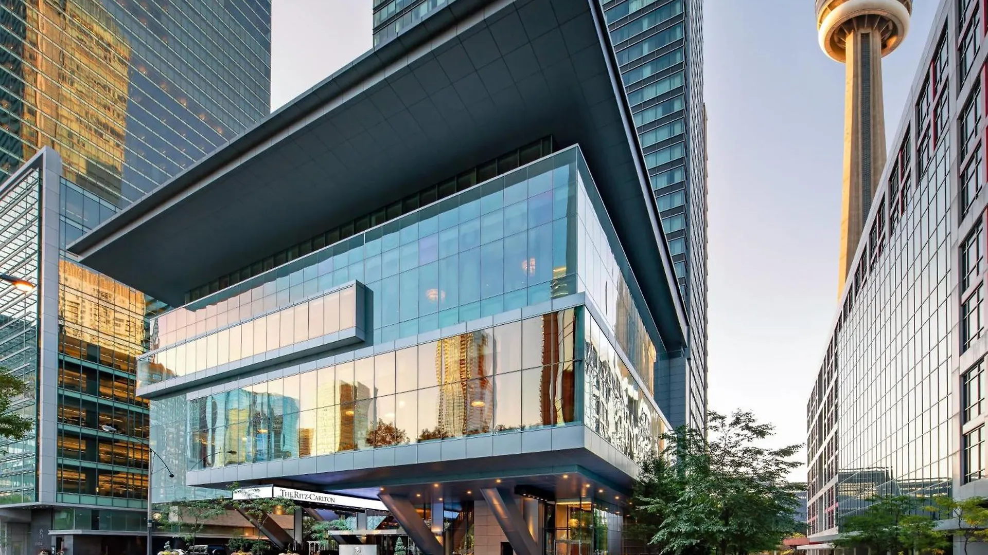 The Ritz-Carlton, Toronto Hotel Canada