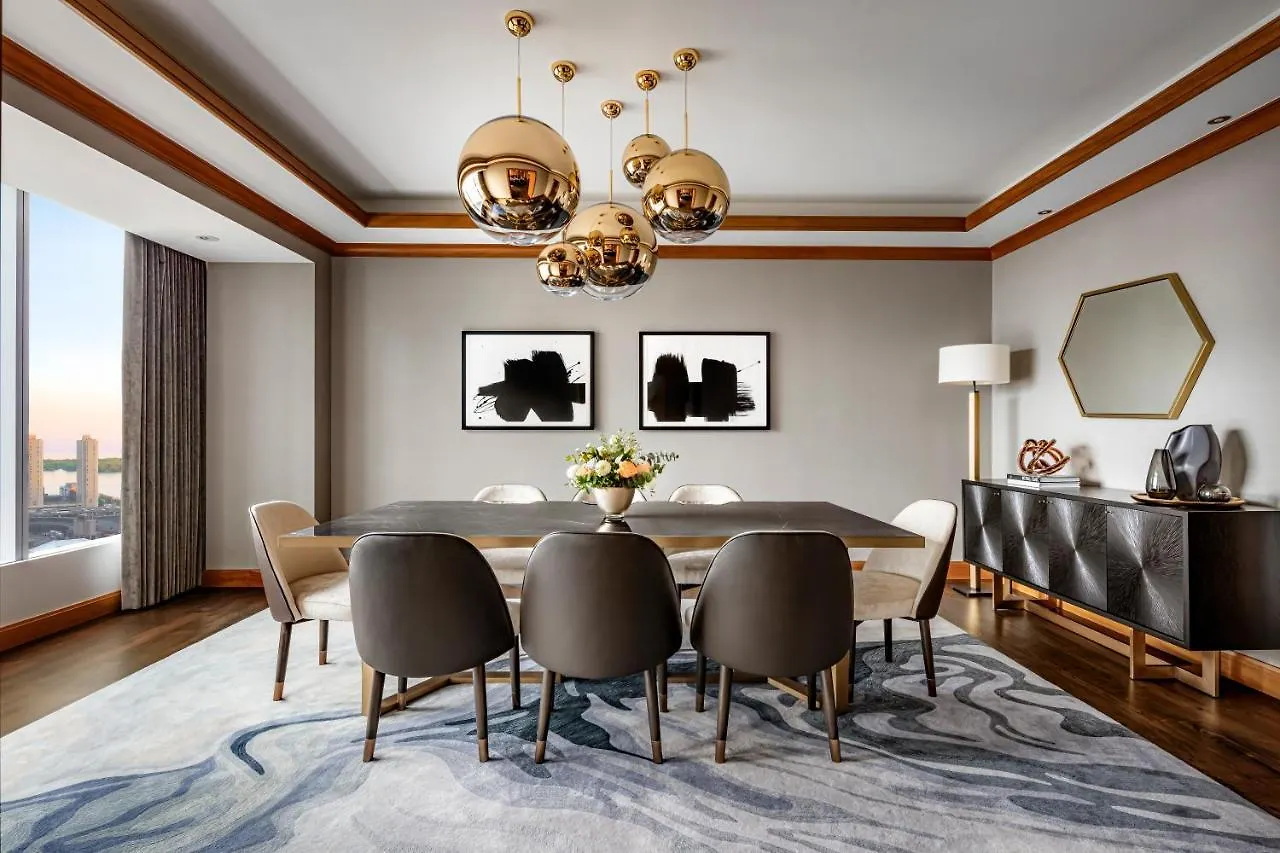 The Ritz-Carlton, Toronto Hotel